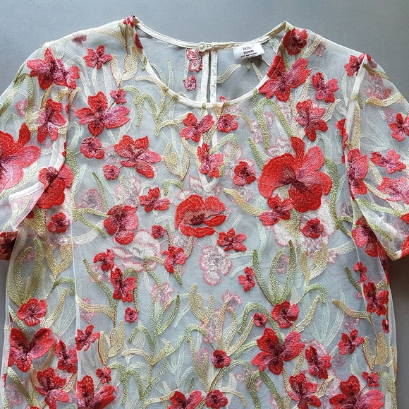 Aritzia Little Moon Blouse - Picture 2 of 5